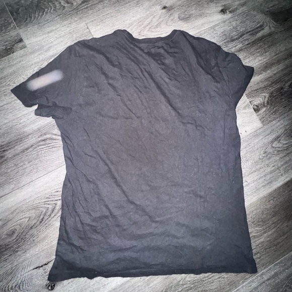 GAP Black T-Shirt - Picture 2 of 4